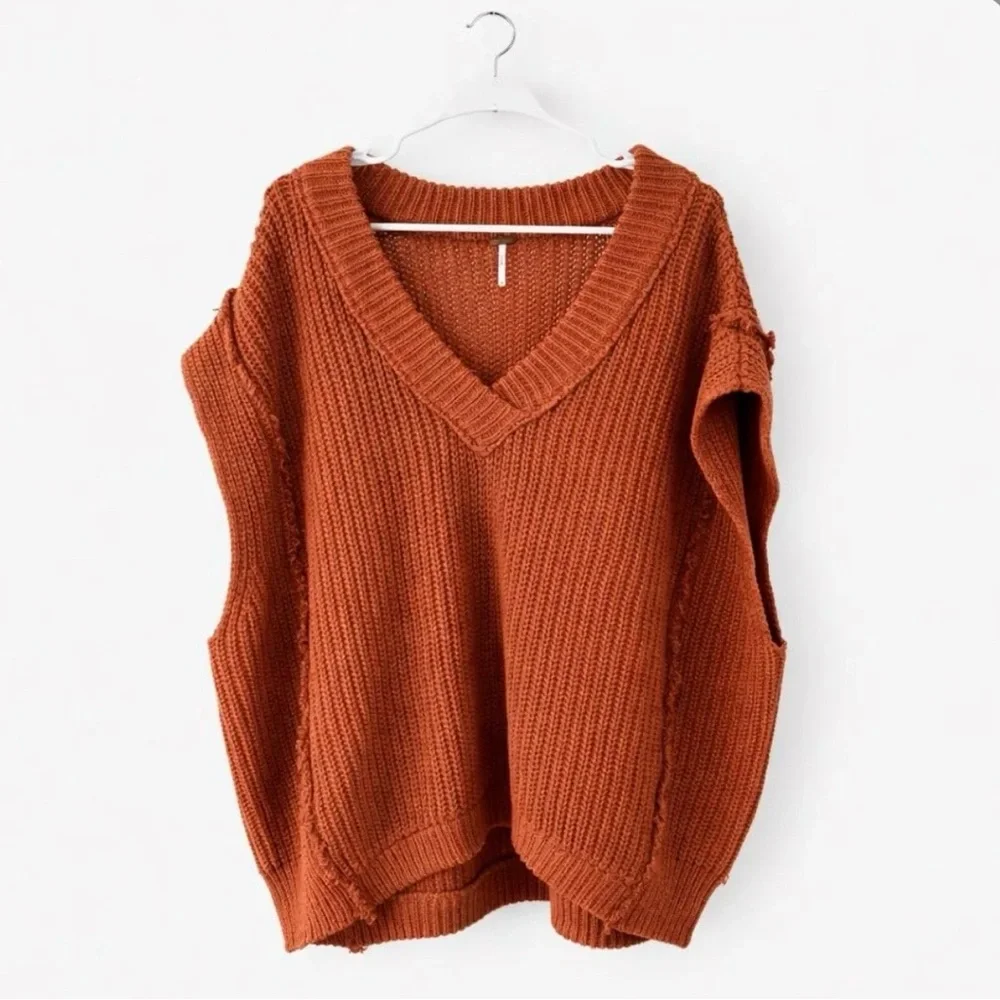 Free People Rust Orange V-Neck Chunky Knit Sweater Vest Sz Med